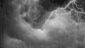 暴雨防汛乌云闪电雨视频背景黑色自然灾害gif图素材图片